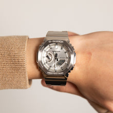 Load image into Gallery viewer, G-Shock GM2110D-7A G-Steel Metal Covered &#39;CasiOak&#39;