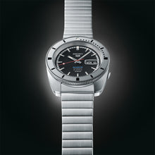 Load image into Gallery viewer, Seiko 5 Sport SRPL05K Heritage 1968 Limited Edition